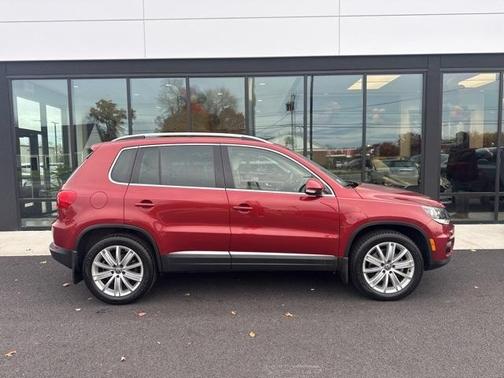 2015 Volkswagen Tiguan 4MOTION Auto SEL