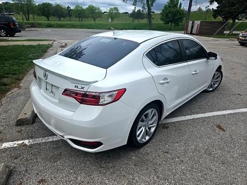 2017 Acura ILX Technology Plus Package