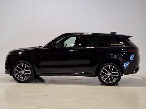 Santorini Black 2023 Land Rover Range Rover Sport SE Dynamic