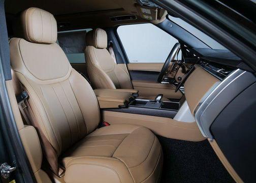 2025 Land Rover Range Rover P530 SE 7 Seat