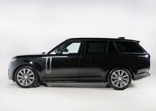 2023 Land Rover Range Rover P530 SE
