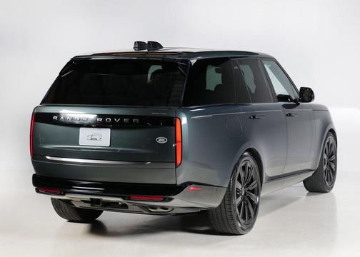 2023 Land Rover Range Rover P530 SE