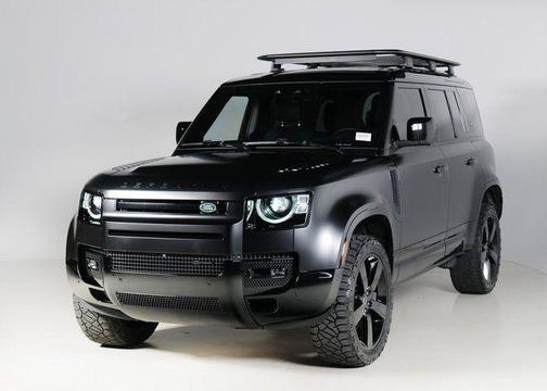 2024 Land Rover Defender P500 SE