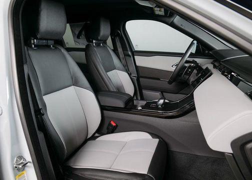 2026 Land Rover Range Rover Velar P250 Dynamic SE