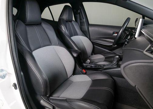 2022 Toyota Corolla Hatchback XSE