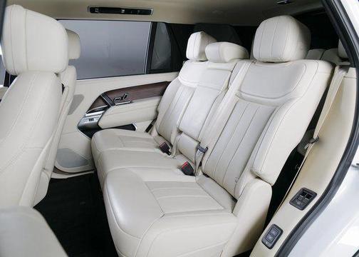 2024 Land Rover Range Rover P400 SE