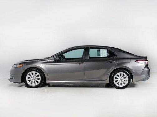 Predawn Gray Mica 2018 Toyota Camry LE
