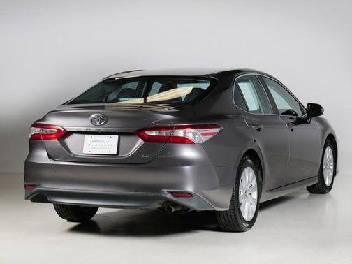 Predawn Gray Mica 2018 Toyota Camry LE