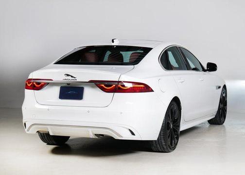 2024 Jaguar XF R-Dynamic SE