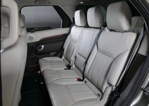 2020 Land Rover Discovery HSE