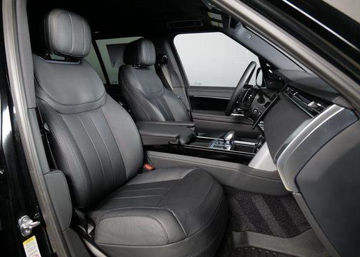 2023 Land Rover Range Rover P530 SE