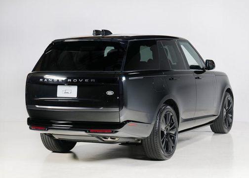 2023 Land Rover Range Rover P530 SE