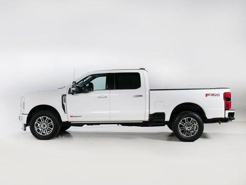 White Metallic 2024 Ford F-250 Limited