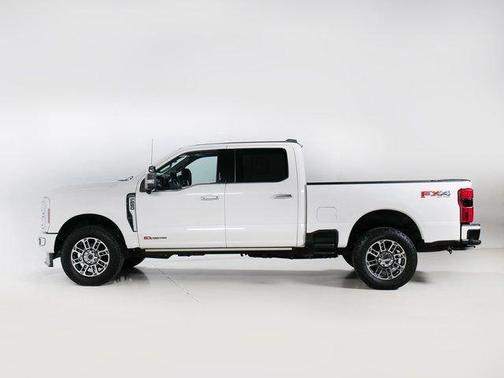 White Metallic 2024 Ford F-250 Limited