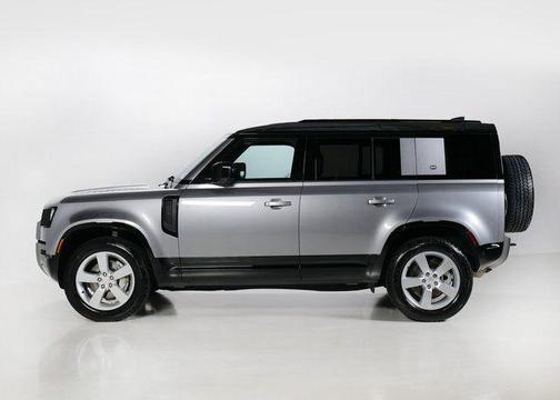 2024 Land Rover Defender P400 X-Dynamic SE