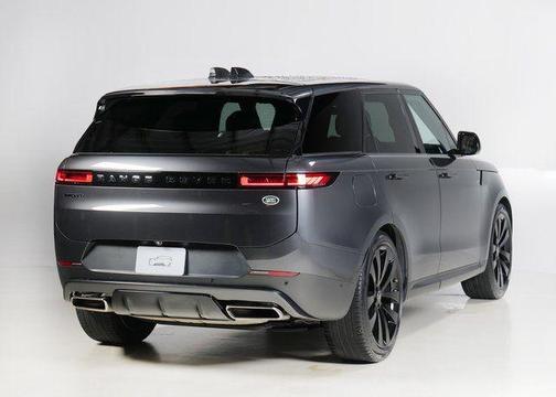 2023 Land Rover Range Rover Sport SE