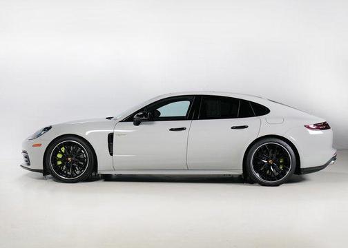 2019 Porsche Panamera 4