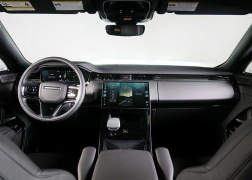 2026 Land Rover Range Rover Sport SE