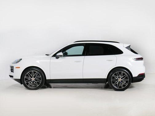 White 2024 Porsche Cayenne Base