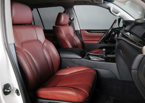 2018 Lexus LX 570 570
