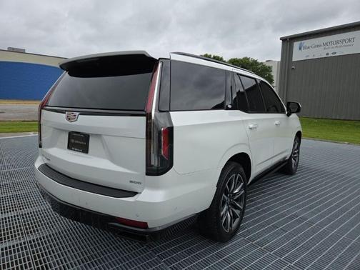 Crystal White 2021 Cadillac Escalade Sport Platinum