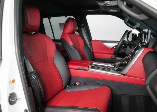 2025 Lexus LX 700h F Sport