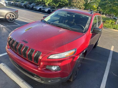 Deep Cherry Red Crystal Pearlcoat 2017 Jeep Cherokee Sport