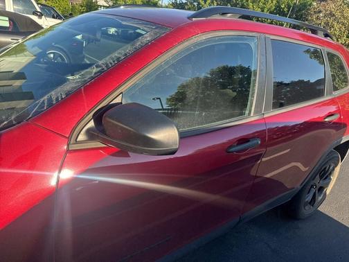 Deep Cherry Red Crystal Pearlcoat 2017 Jeep Cherokee Sport