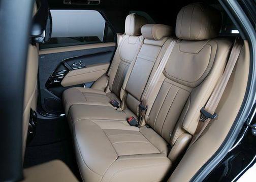 2025 Land Rover Range Rover Sport P360 SE