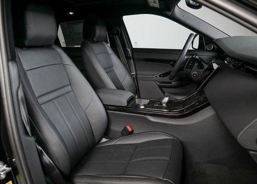 2025 Land Rover Range Rover Evoque Dynamic SE