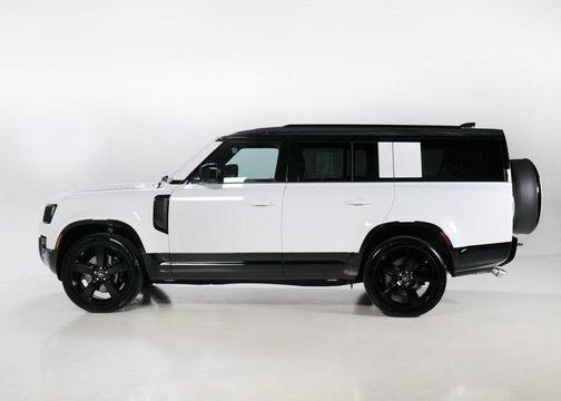 2025 Land Rover Defender P500 V8