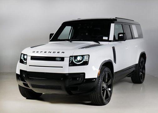 2025 Land Rover Defender P500 V8