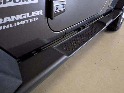 Crystal Metallic 2014 Jeep Wrangler Unlimited Sport