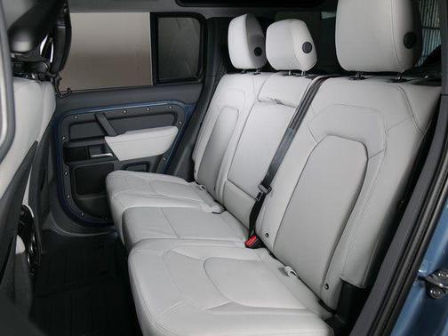 Tasman Blue 2026 Land Rover Defender P400 X-Dynamic SE
