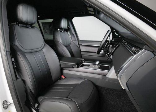 2026 Land Rover Range Rover P400 SE