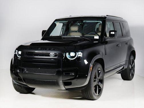 Santorini Black 2026 Land Rover Defender P400 X-Dynamic SE