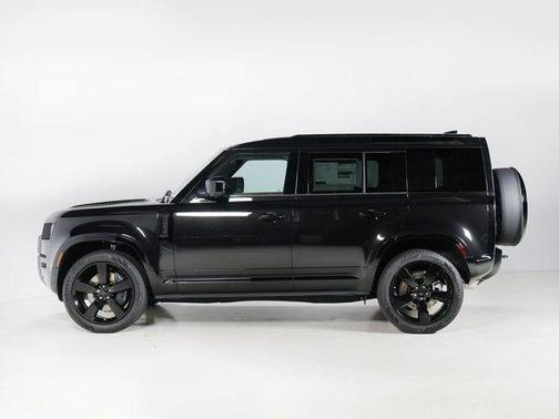 Santorini Black 2026 Land Rover Defender P400 X-Dynamic SE