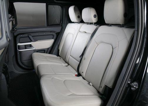 2023 Land Rover Defender 110 S