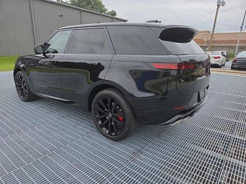 Santorini Black 2025 Land Rover Range Rover Sport P530 Dynamic SE