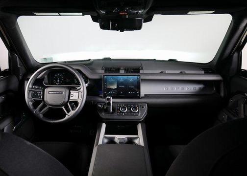 2025 Land Rover Defender P400 X