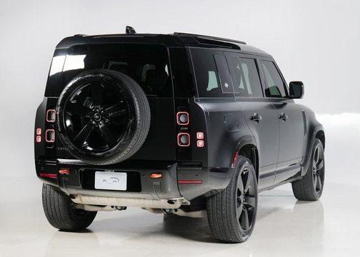 2024 Land Rover Defender P400 X