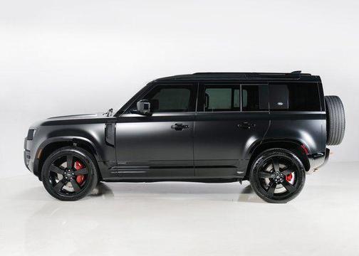 2024 Land Rover Defender P400 X