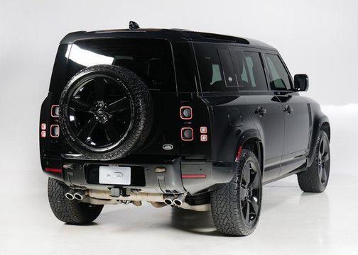 2023 Land Rover Defender 110 V8