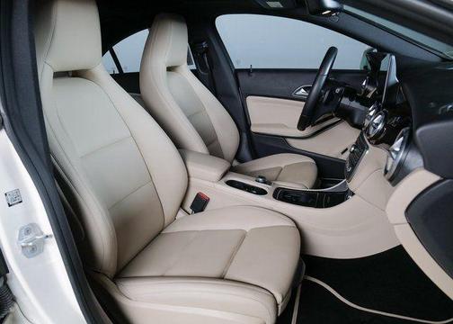 2018 Mercedes-Benz CLA 250 Base 4MATIC