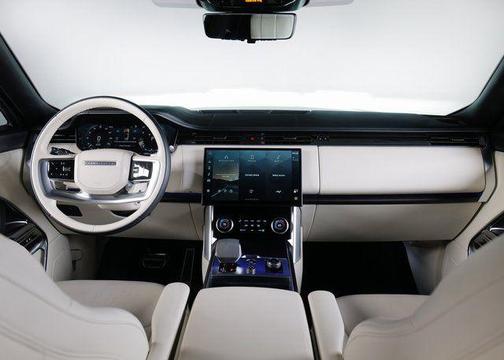 2023 Land Rover Range Rover P530 SE