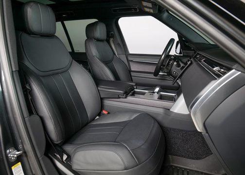 2025 Land Rover Range Rover P400 SE