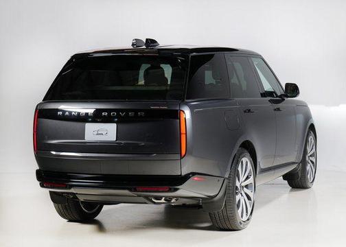 Carpathian Grey 2026 Land Rover Range Rover P530 SE