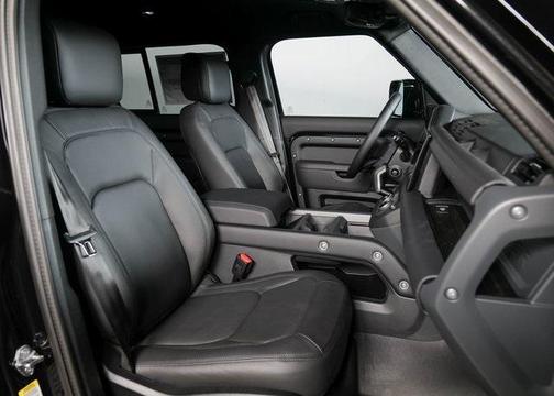 2025 Land Rover Defender P300