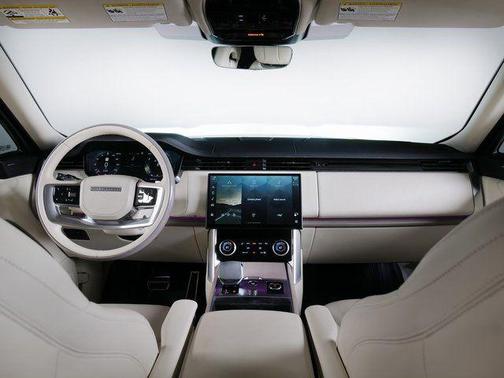 Ostuni Pearl White 2023 Land Rover Range Rover P400 SE