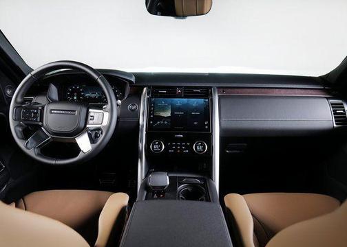 2026 Land Rover Discovery SE